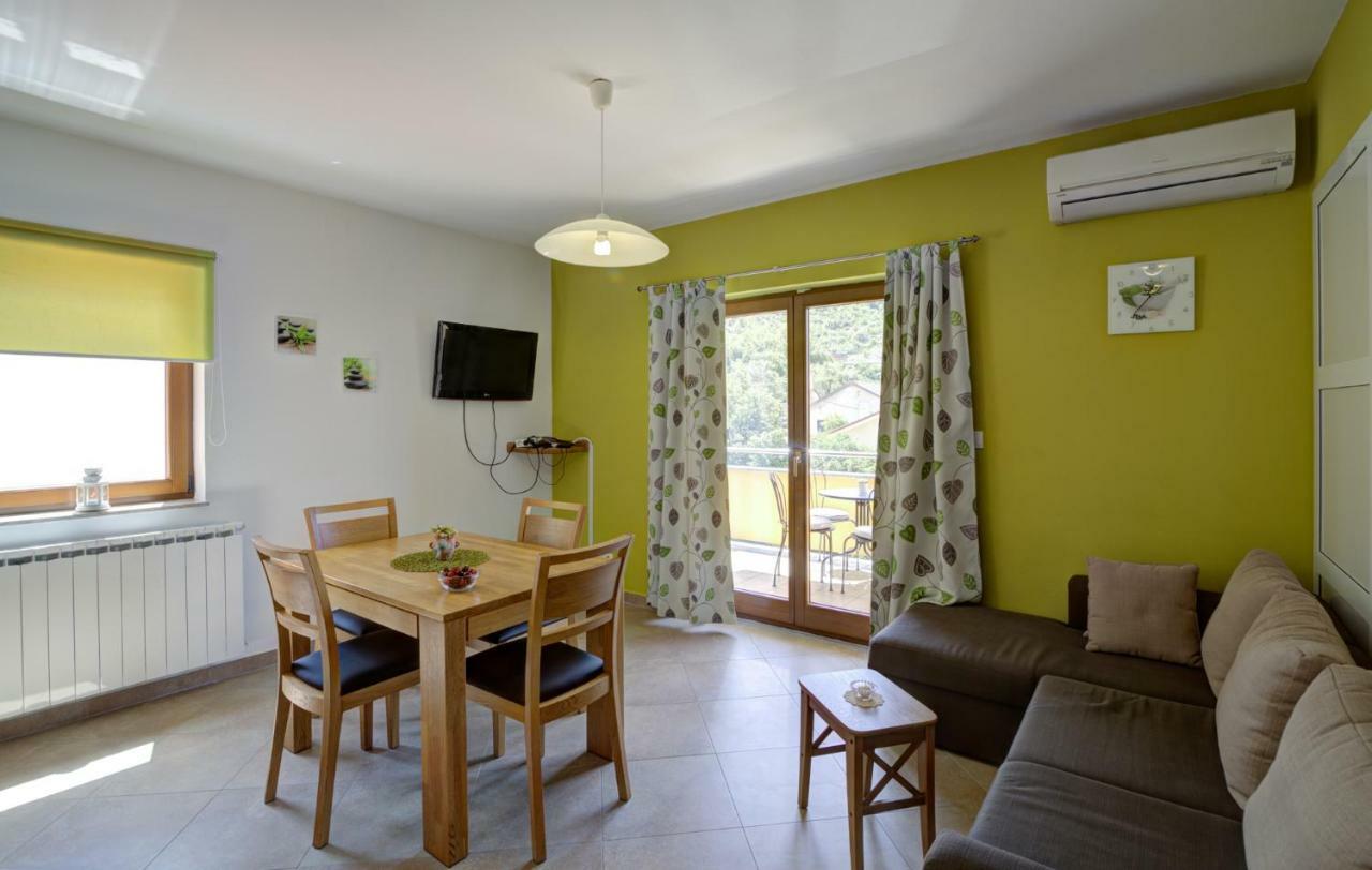 Stipe Apartment